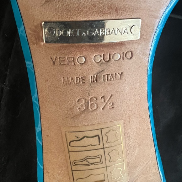 Vintage Dolce & Gabbana turquoise Kitten Heels Like New w/Original Box& Dustbag - Picture 8 of 9